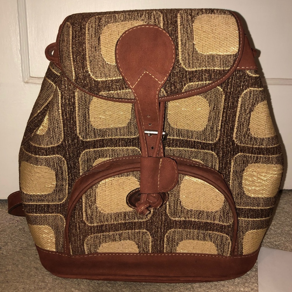 Handmade backpack - Picture 2 of 3
